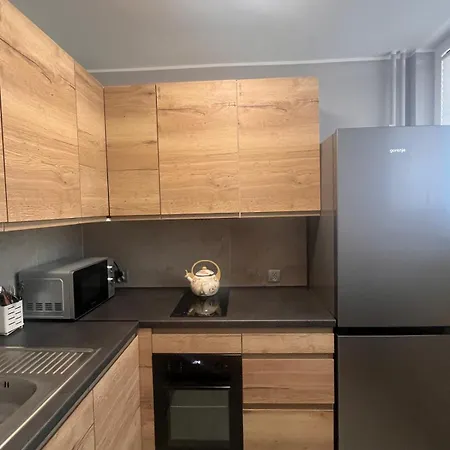 Kawalerka Obroncow Wybrzeza Apartman *